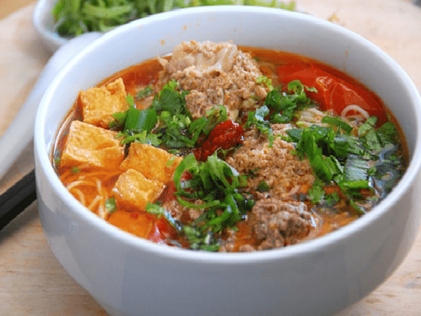 Đơn giản vô cùng với các bước làm món bún rêu cua. - Webnhom